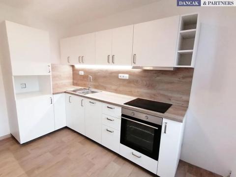 Pronájem bytu 3+1, Nový Jičín, Zborovská, 70 m2