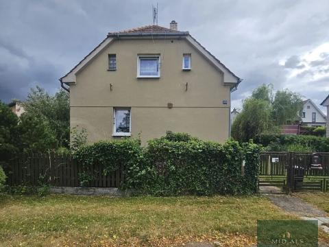 Prodej rodinného domu, Hrádek, Učňovská, 145 m2