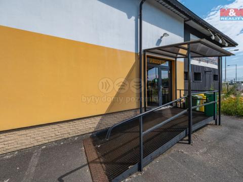 Prodej obchodního prostoru, Chomutov, Pražská, 635 m2