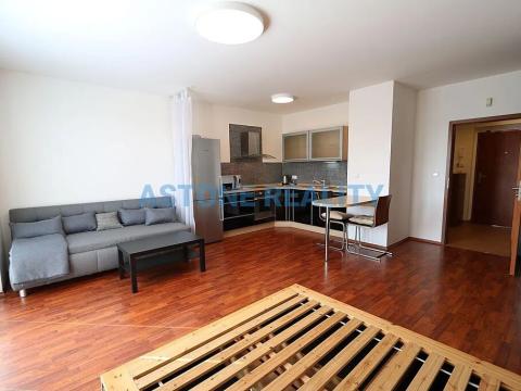 Pronájem bytu 1+kk, Praha - Záběhlice, Mattioliho, 44 m2