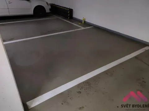 Pronájem výrobních prostor, Praha - Holešovice, Jankovcova, 12 m2