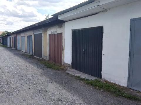 Prodej garáže, Hulín, Holešovská, 20 m2