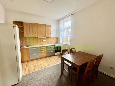 Pronájem bytu 2+1, Slušovice, Dlouhá, 70 m2