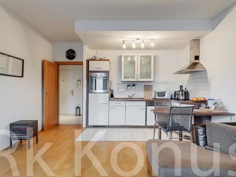 Prodej bytu 2+kk, Praha - Dejvice, Heinemannova, 57 m2