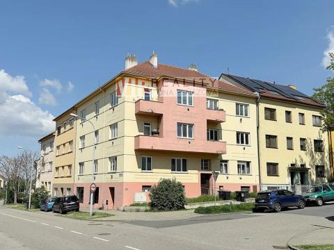 Prodej činžovního domu, Brno, Došlíkova, 788 m2