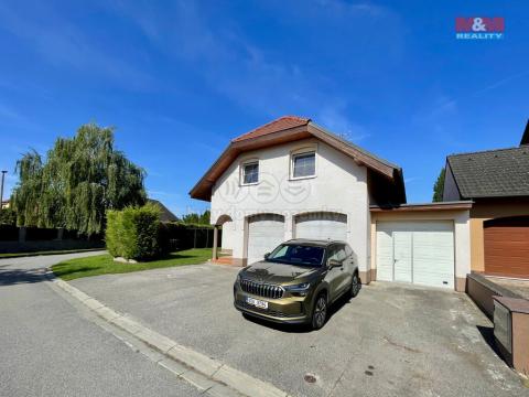 Prodej rodinného domu, Velké Bílovice, Morávky, 245 m2