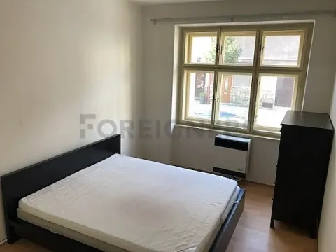 Pronájem bytu 2+1, Pardubice, Železničního pluku, 52 m2