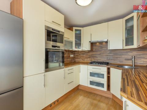 Prodej bytu 3+1, Kladno - Kročehlavy, Italská, 73 m2