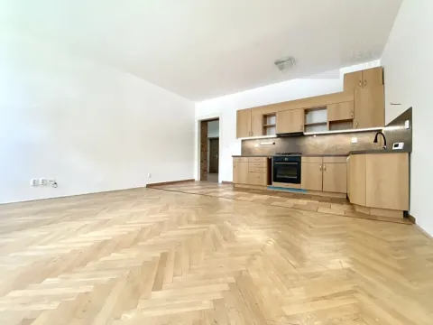 Prodej bytu 3+kk, Brno, Zborovská, 90 m2