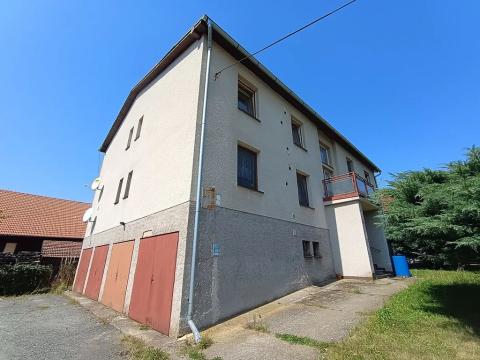 Prodej bytu 3+1, Hradiště, 82 m2