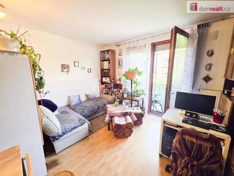 Prodej bytu 1+kk, Hostivice, B. Němcové, 33 m2