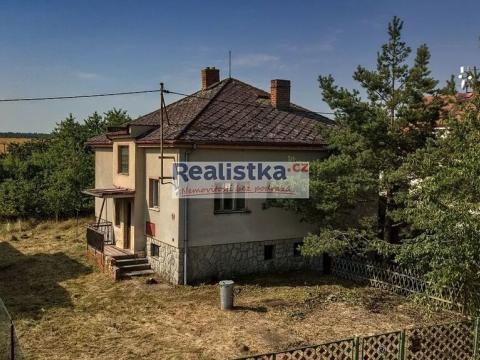 Prodej rodinného domu, Tatiná, 220 m2
