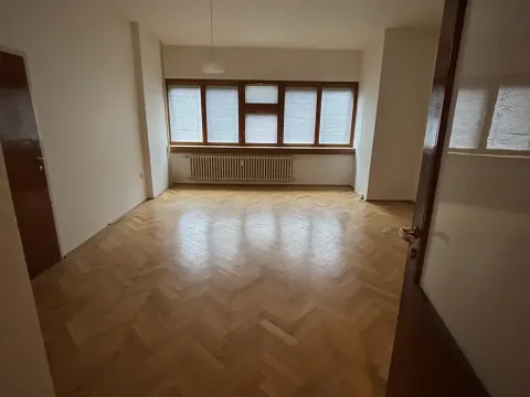 Pronájem bytu 3+1, Praha - Žižkov, Seifertova, 100 m2