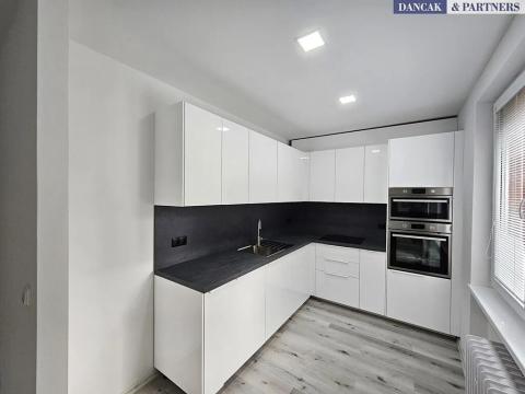 Prodej bytu 2+kk, Třinec, Palackého, 53 m2