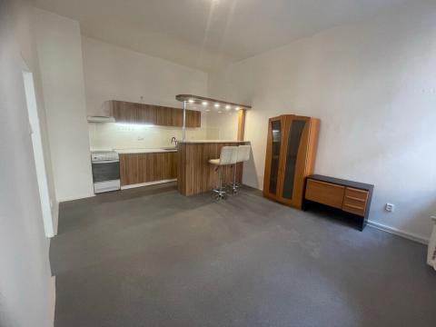 Pronájem bytu 2+kk, Jablonec nad Nisou, Svatopluka Čecha, 42 m2