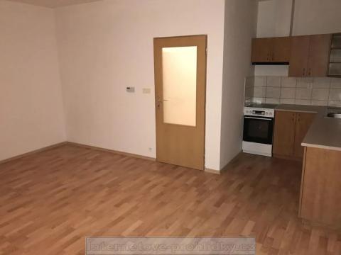 Pronájem bytu 1+kk, Praha - Vysočany, Na Harfě, 24 m2