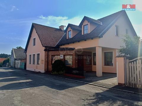 Pronájem bytu 1+kk, Bělá pod Bezdězem, Jenečská, 60 m2