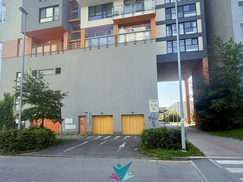 Prodej garáže, Praha - Háje, Tatarkova, 12 m2