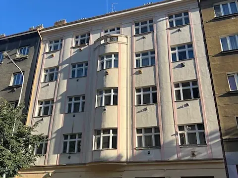 Pronájem bytu 2+kk, Praha - Žižkov, Žerotínova, 44 m2