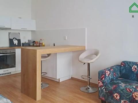 Pronájem bytu 1+kk, Brno, Běhounská, 31 m2