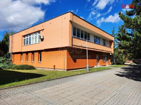 Prodej bytu 1+1, Louny, Školní, 44 m2