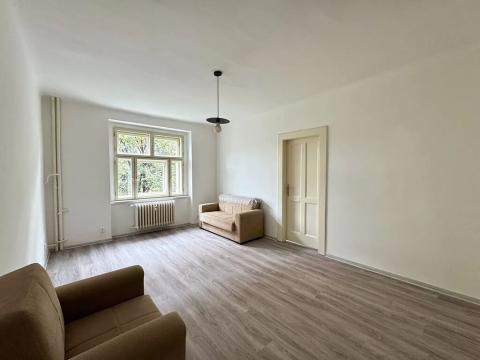 Pronájem bytu 3+1, Praha - Žižkov, Lucemburská, 74 m2