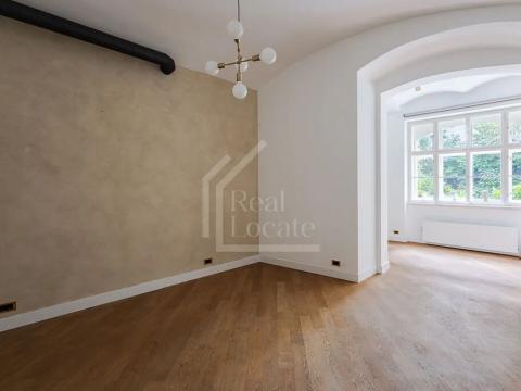 Pronájem atypického bytu, Praha - Staré Město, Liliová, 62 m2