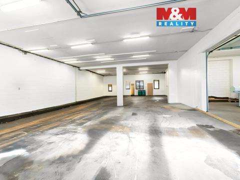 Pronájem výrobních prostor, Měřín, 454 m2