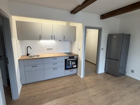 Pronájem bytu 2+kk, Stochov, Karlovarská, 43 m2