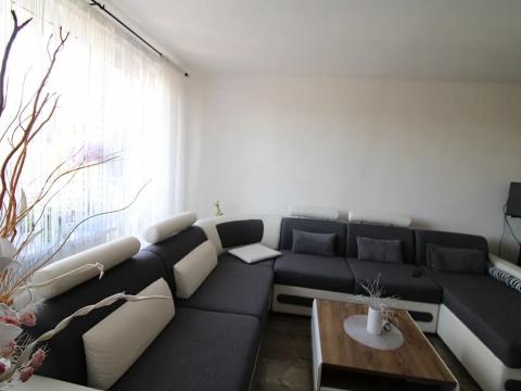 Prodej bytu 3+1, Karlovy Vary, Vítězná, 74 m2