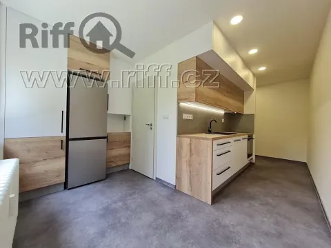 Pronájem bytu 1+1, Brno, Laštůvkova, 38 m2