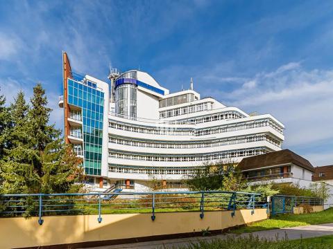 Pronájem kanceláře, Praha - Libeň, Podvinný mlýn, 3000 m2