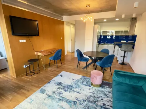 Pronájem bytu 2+kk, Praha - Vysočany, Ocelářská, 53 m2