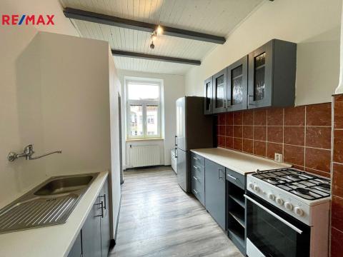 Pronájem bytu 3+1, Opava - Předměstí, Komenského, 70 m2