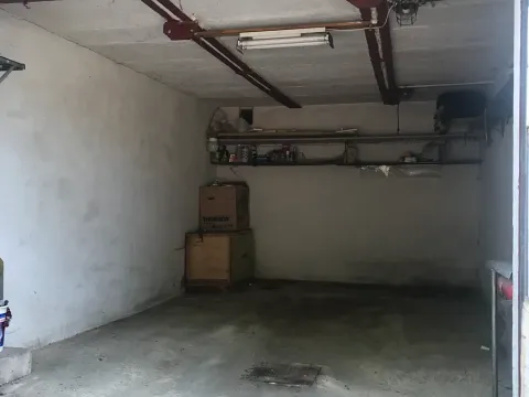 Pronájem garáže, Praha - Ruzyně, Dobrovízská, 18 m2