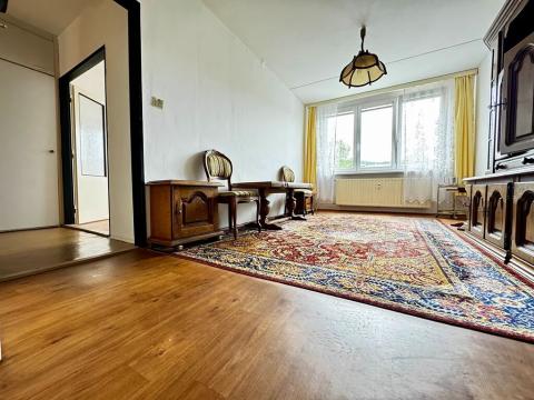 Prodej bytu 2+kk, Jince, Zborovská, 45 m2