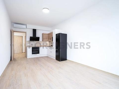 Pronájem bytu 2+kk, Pardubice, Rokycanova, 70 m2