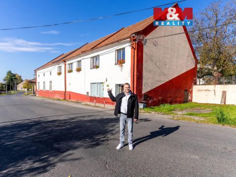 Prodej kanceláře, Oskořínek, Družstevní, 850 m2