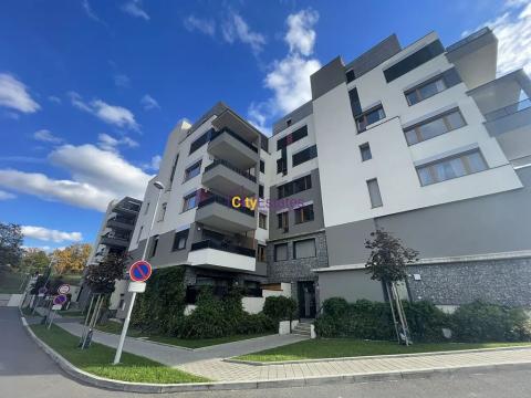 Pronájem bytu 1+kk, Praha - Modřany, Písková, 28 m2