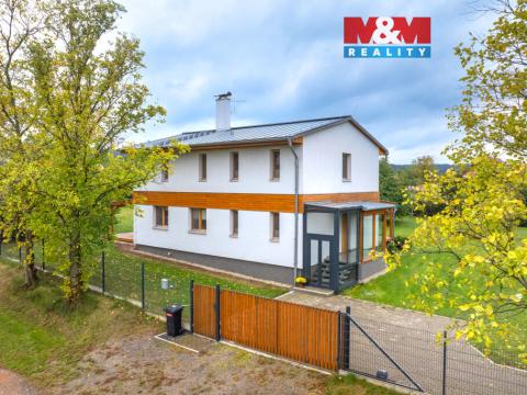 Pronájem rodinného domu, Petrovice, 200 m2