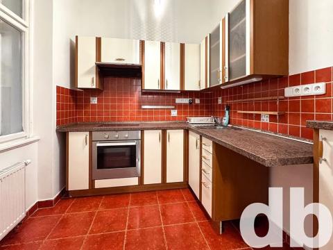 Pronájem bytu 3+1, Praha - Vinohrady, Bělehradská, 100 m2