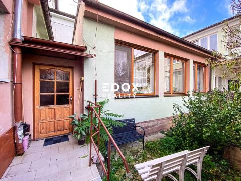 Prodej bytu 1+kk, Králův Dvůr, Plzeňská, 26 m2