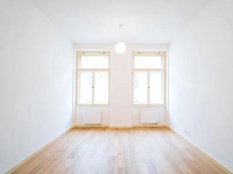 Pronájem bytu 2+kk, Praha - Nové Město, U půjčovny, 46 m2