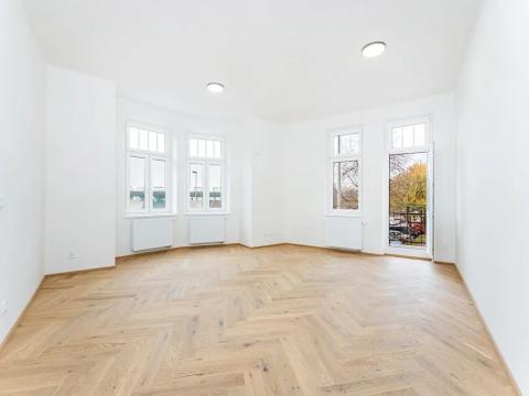 Prodej bytu 3+kk, Praha - Vršovice, Žitomírská, 94 m2