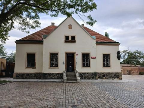 Pronájem restaurace, Praha - Vyšehrad, Štulcova, 290 m2