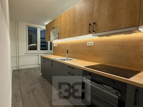 Pronájem bytu 3+1, Tachov, Stadtrodská, 74 m2