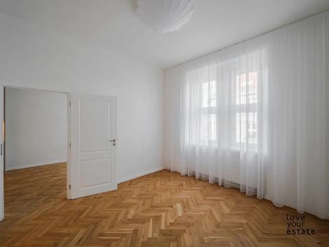 Prodej bytu 2+kk, Praha - Nusle, Mojmírova, 45 m2