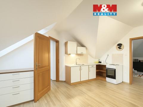 Pronájem bytu 3+kk, Jindřichův Hradec - Jindřichův Hradec II, Jarošovská, 83 m2