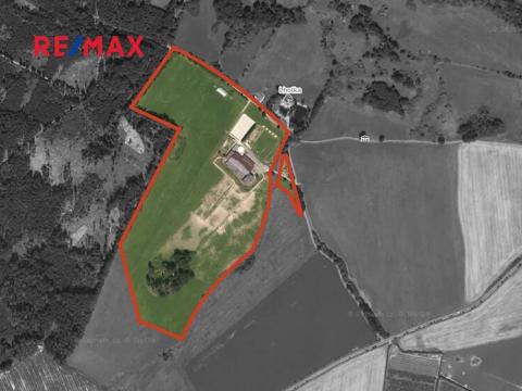 Prodej pozemku, Spálené Poříčí, 166477 m2