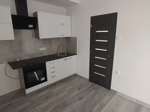 Prodej bytu 1+kk, Praha - Hostivař, Azalková, 24 m2